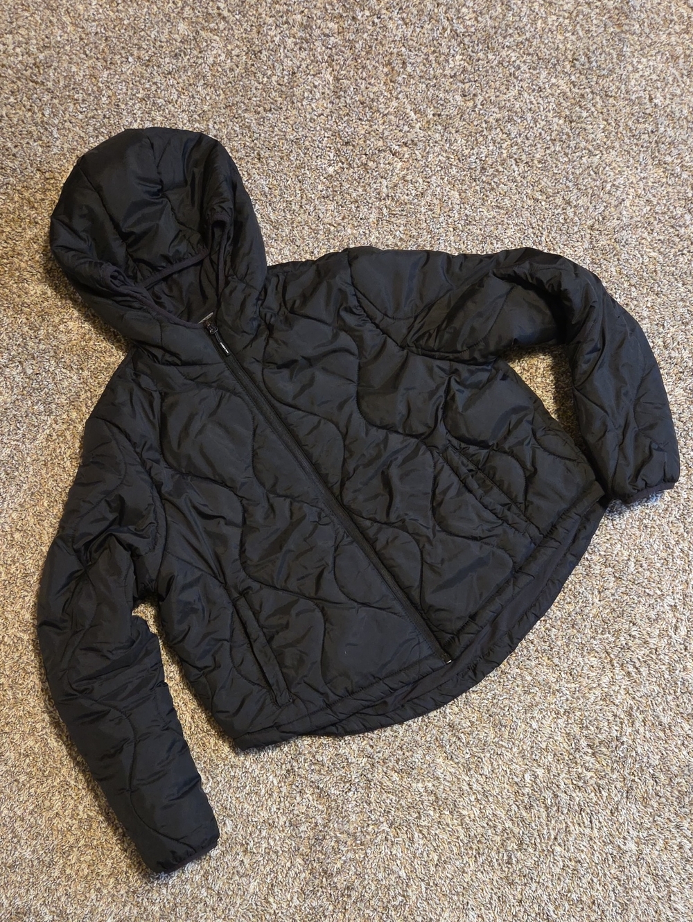 New Balance Black Hooded Quilted Puffer Cropped Jacket